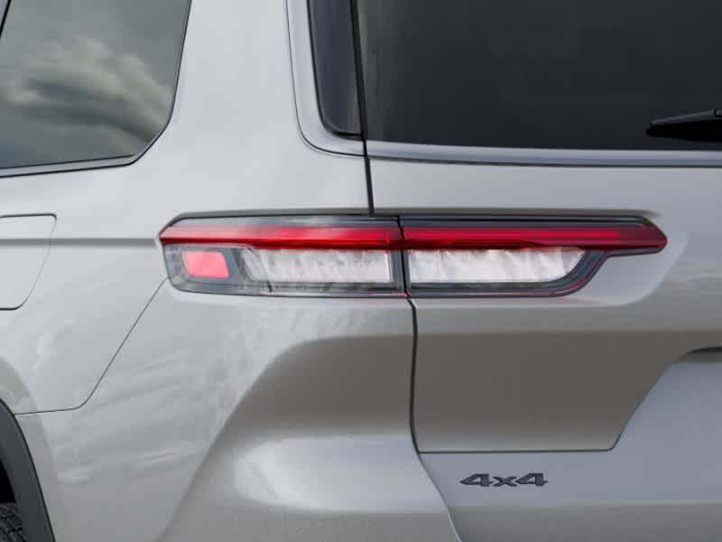 Thumbnail: 2026 Jeep Grand Cherokee L - 9