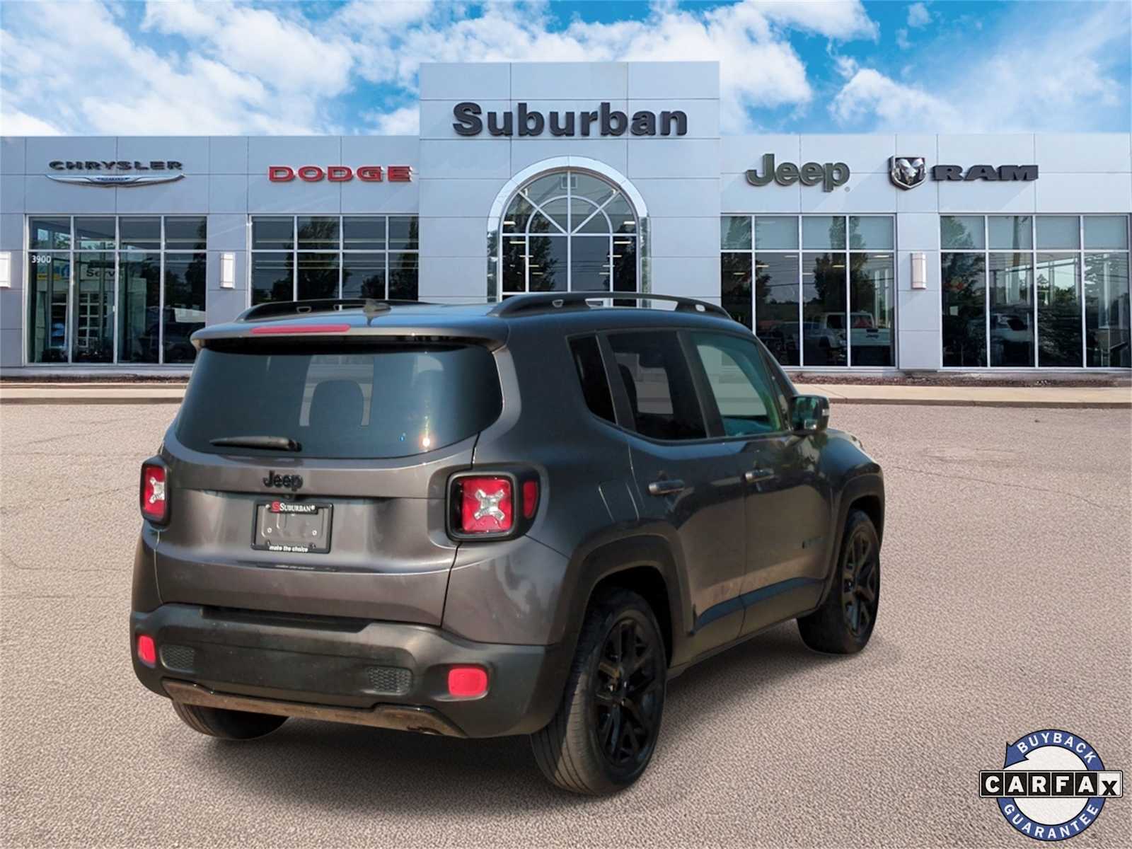 Thumbnail: 2017 Jeep Renegade - 8