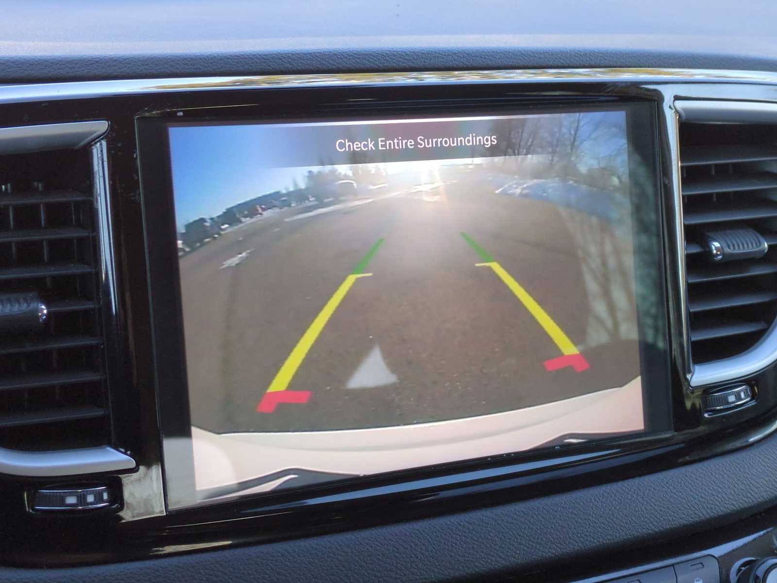 Thumbnail: 2024 Chrysler Pacifica - 30