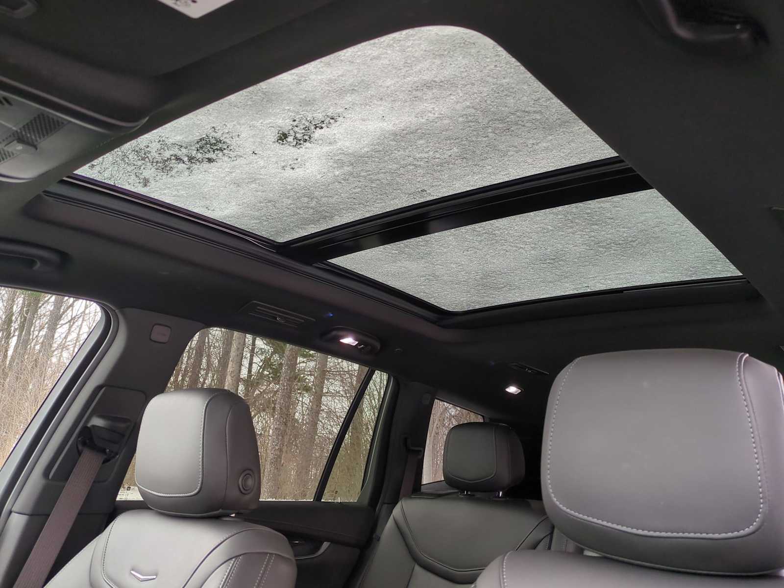 Thumbnail: 2023 Cadillac XT6 - 19