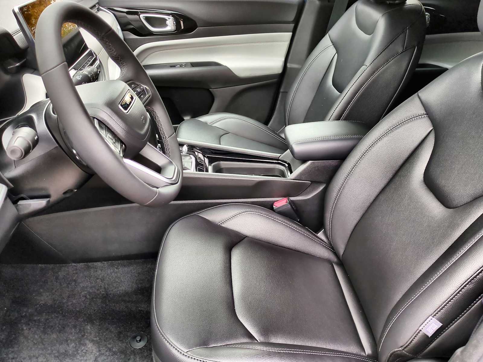 Thumbnail: 2026 Jeep Compass - 16