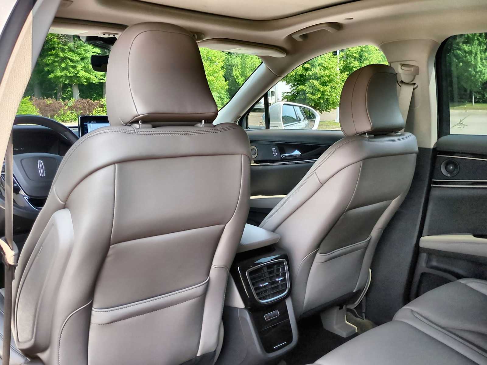 2022 Lincoln Nautilus Reserve 19