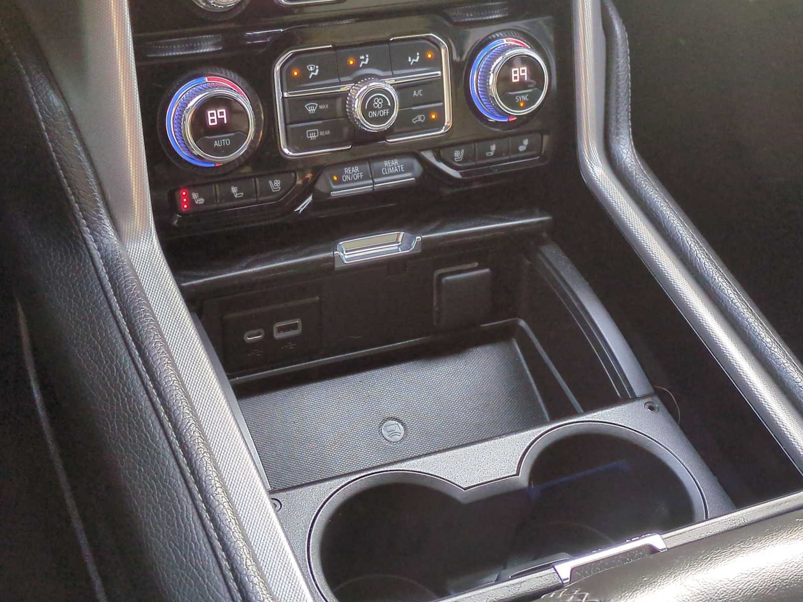 Thumbnail: 2021 GMC Yukon - 31