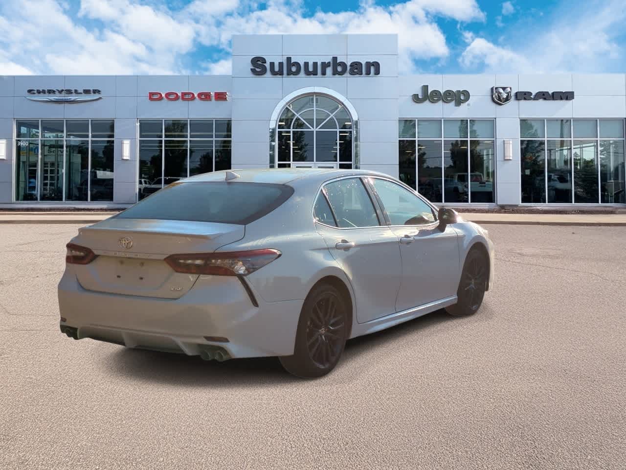 Thumbnail: 2024 Toyota Camry - 8