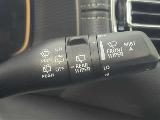 Thumbnail: 2025 Jeep Wagoneer - 29