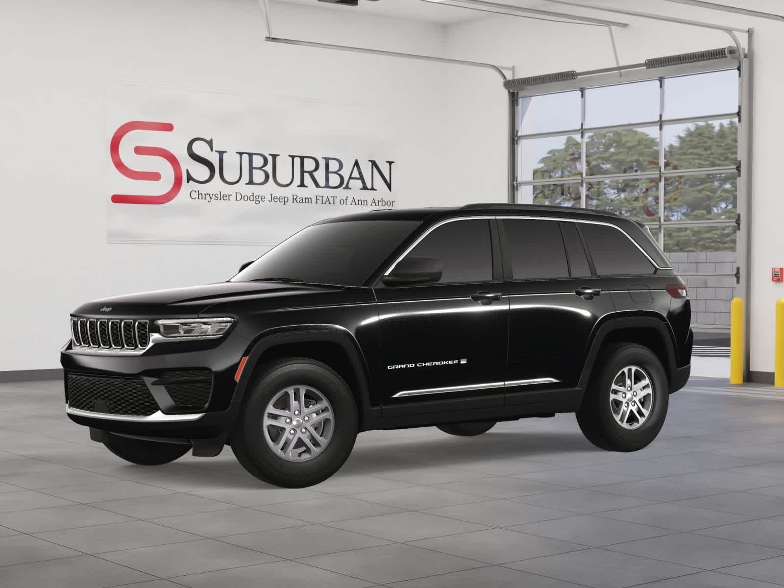 2025 Jeep Grand Cherokee Laredo photo 2