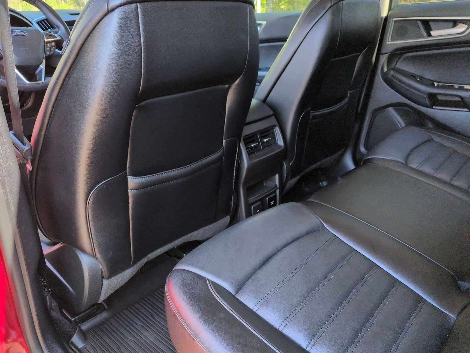 Thumbnail: 2018 Ford Edge - 17