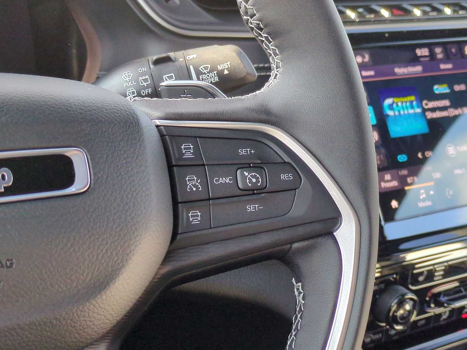 Thumbnail: 2025 Jeep Grand Cherokee - 24