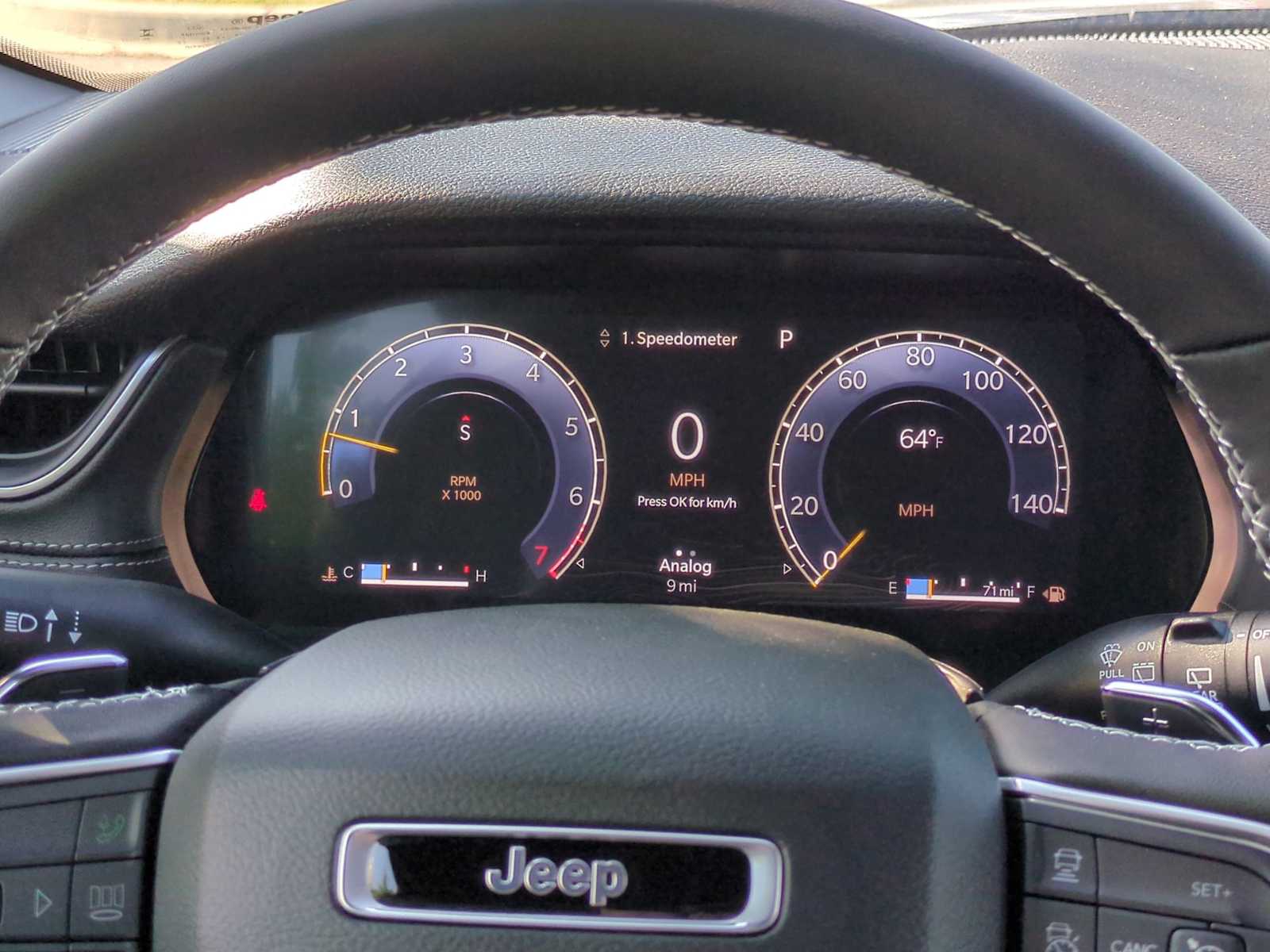 Thumbnail: 2025 Jeep Grand Cherokee - 32