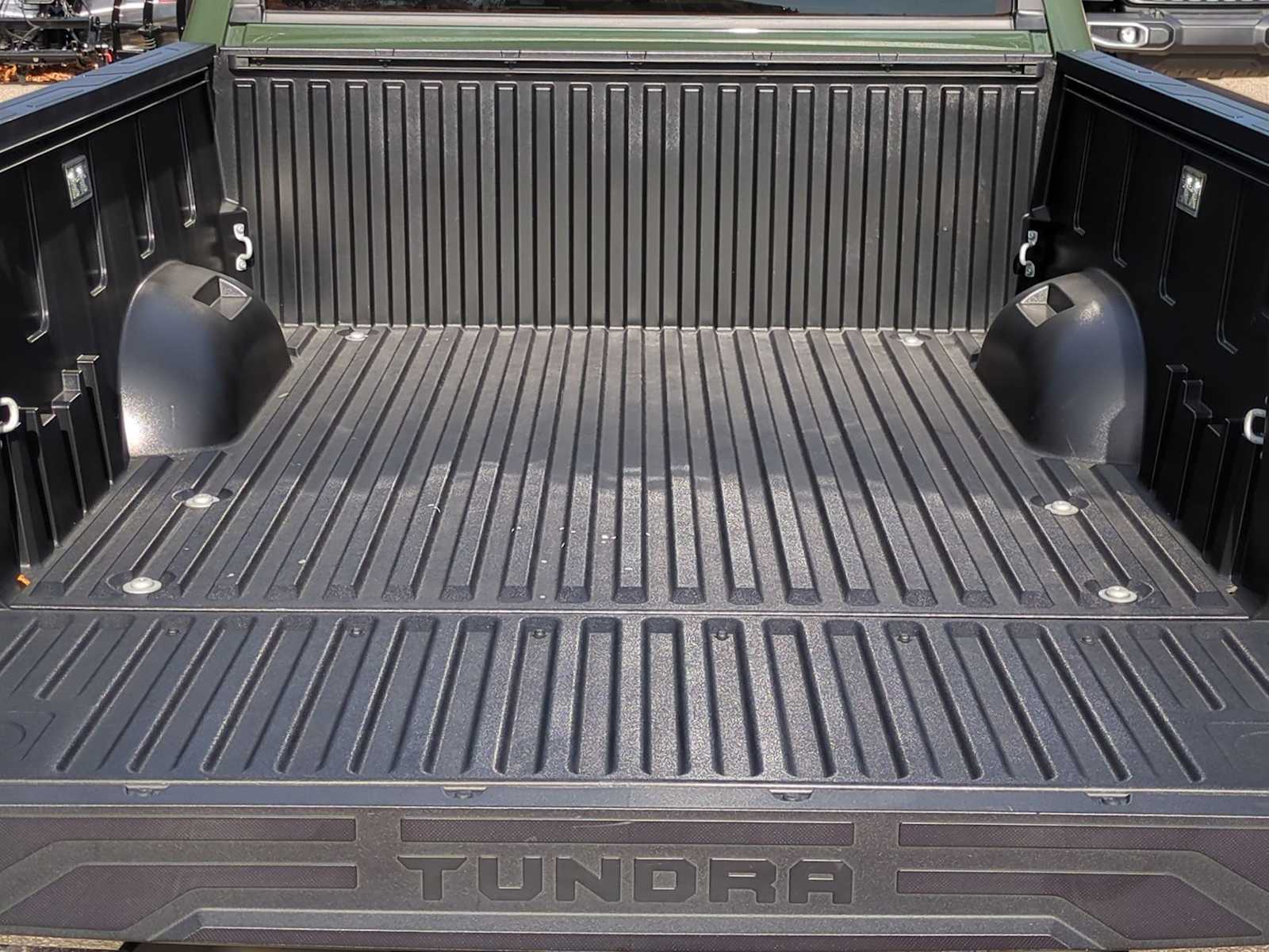 Thumbnail: 2022 Toyota Tundra - 35