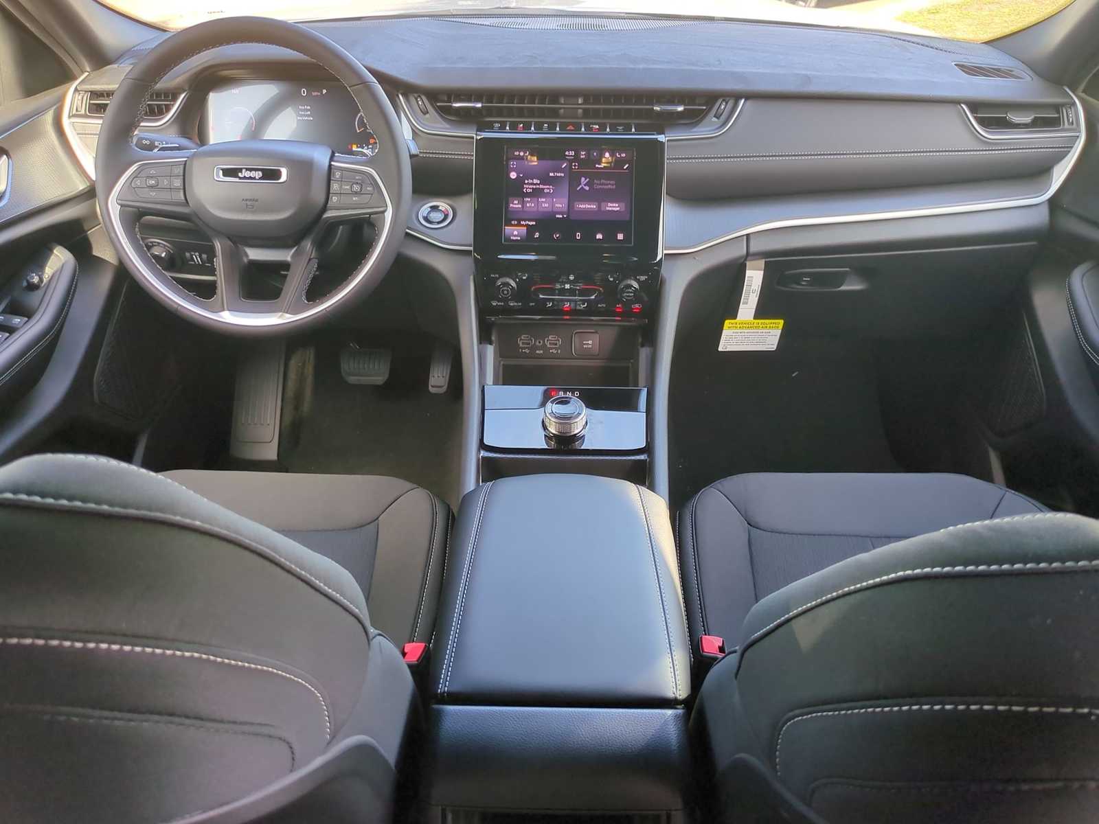 Thumbnail: 2025 Jeep Grand Cherokee - 15