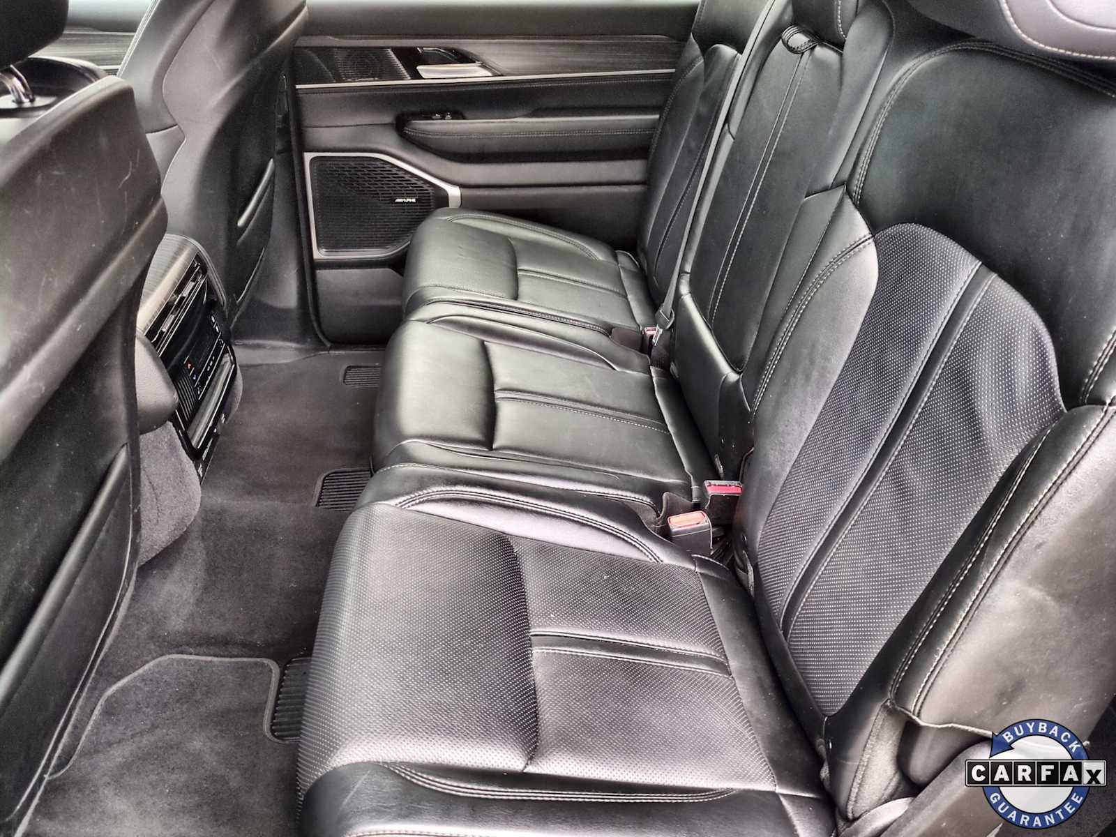 Thumbnail: 2024 Jeep Wagoneer - 19