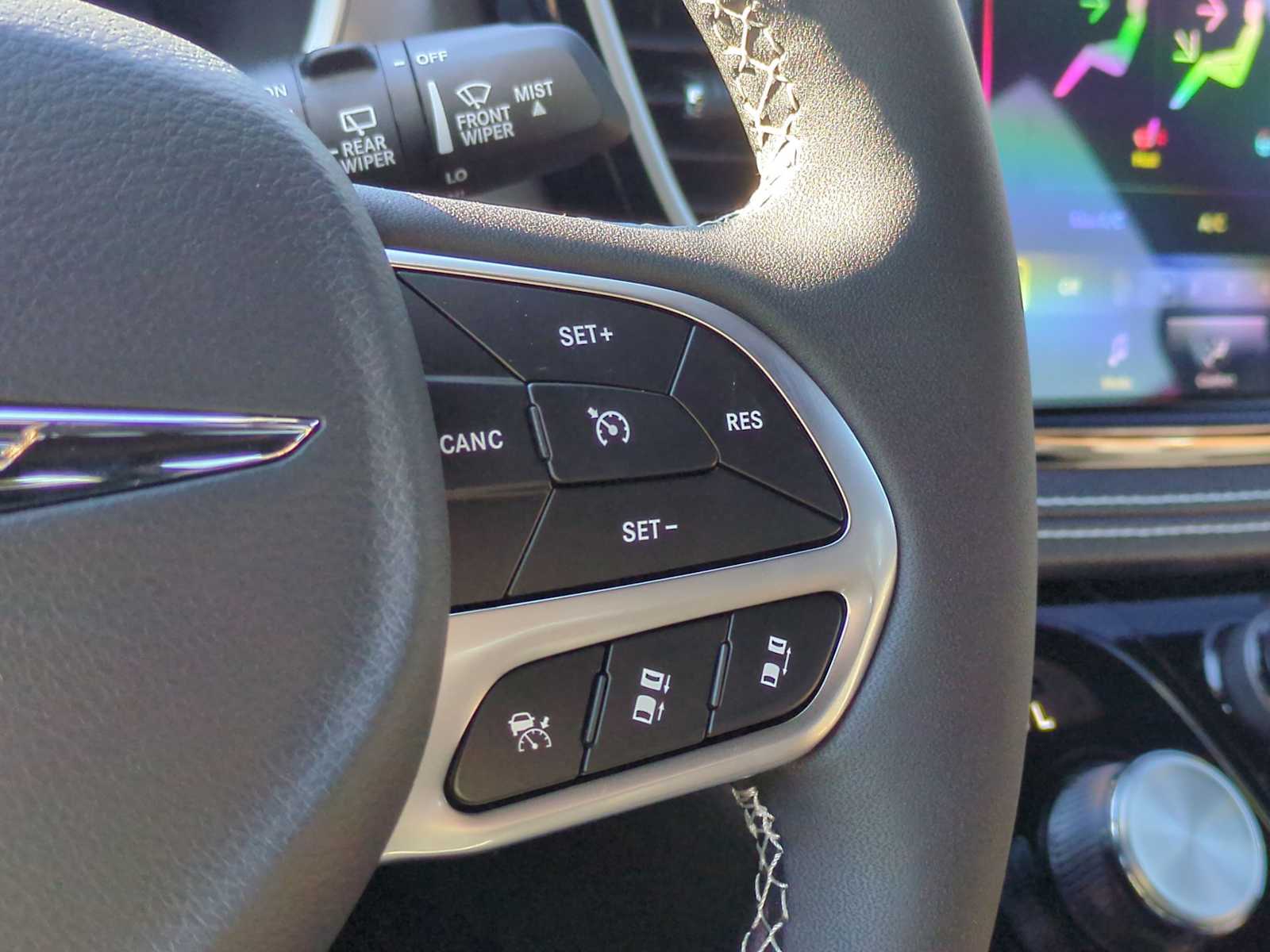 Thumbnail: 2026 Chrysler Pacifica - 24