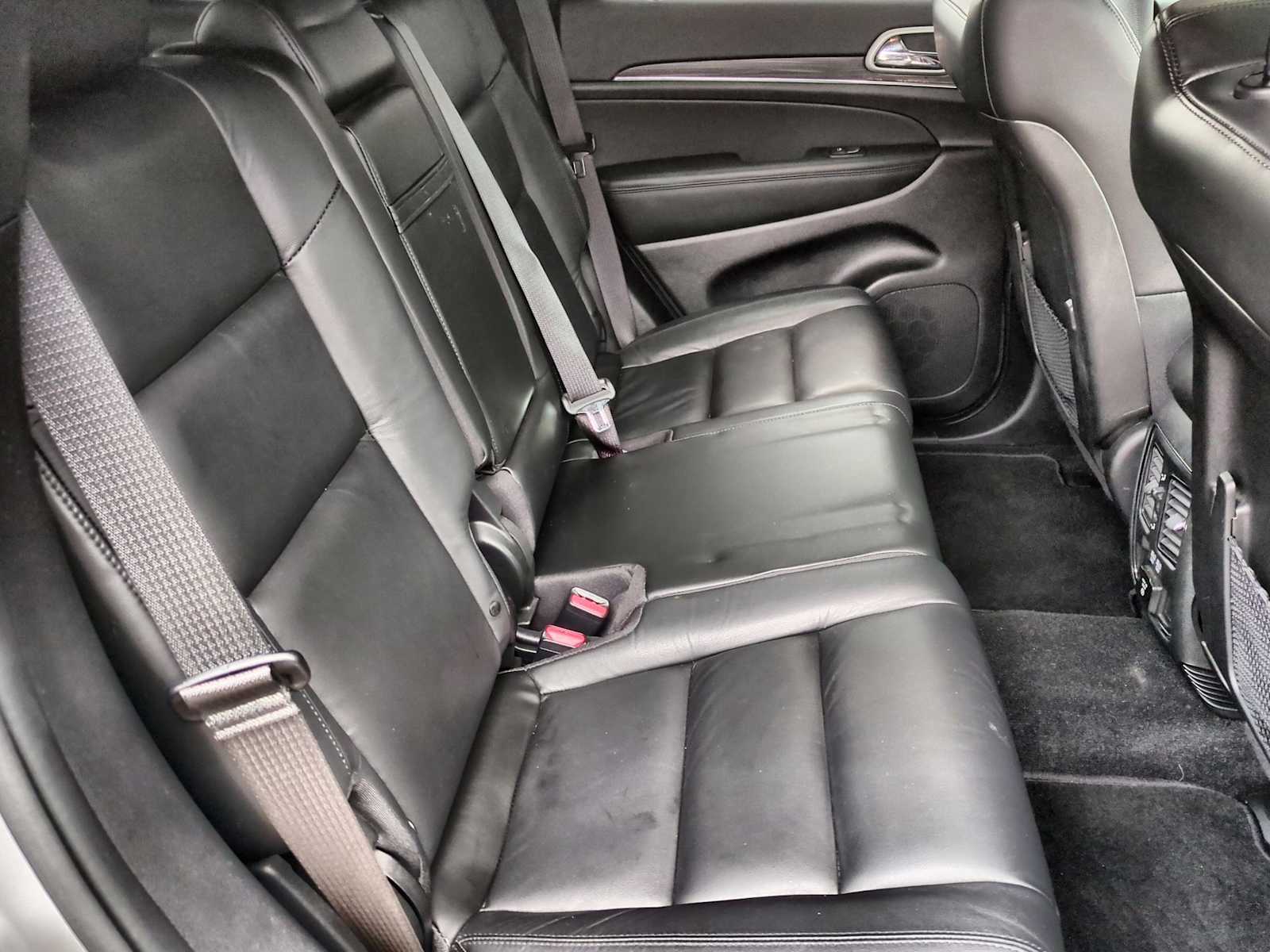 Thumbnail: 2021 Jeep Grand Cherokee - 21