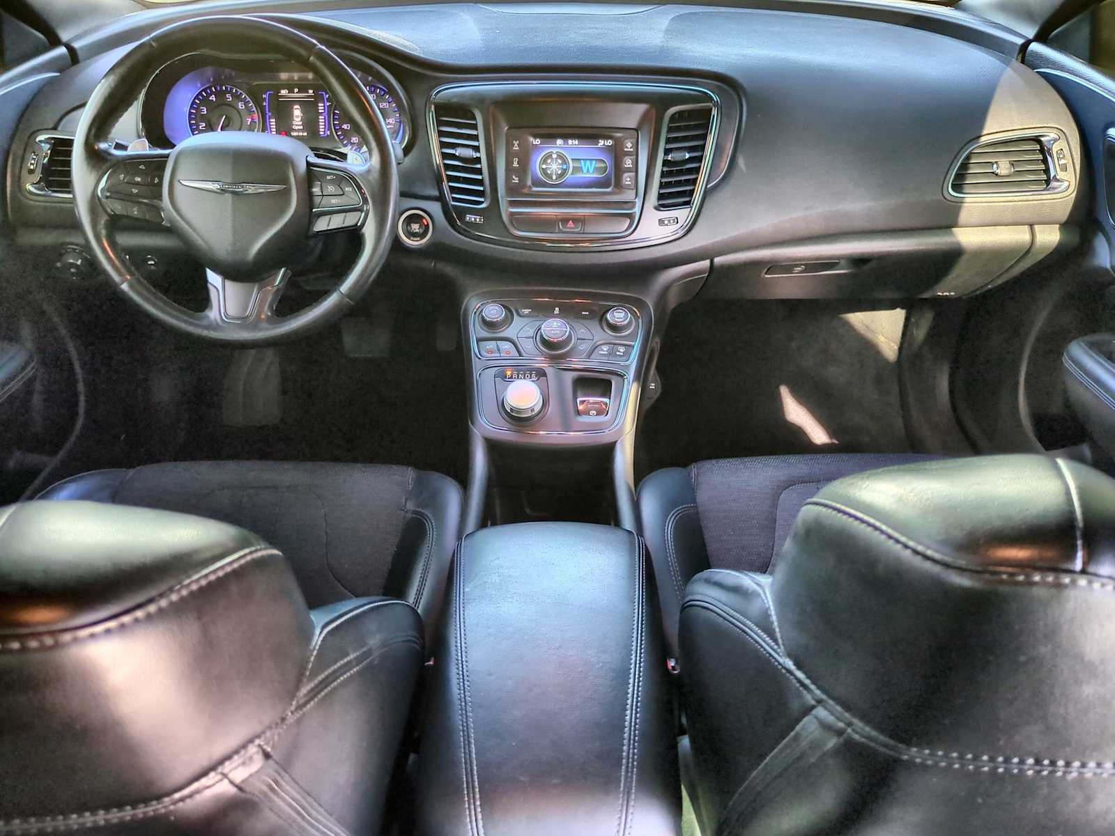 Thumbnail: 2016 Chrysler 200 - 16