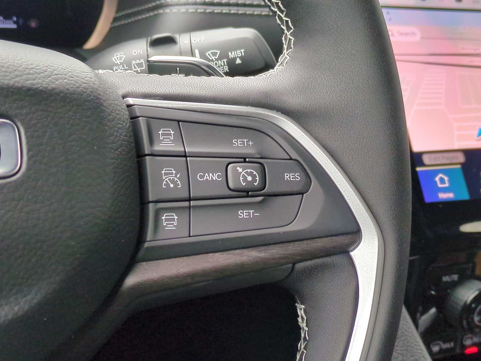 Thumbnail: 2025 Jeep Grand Cherokee L - 25