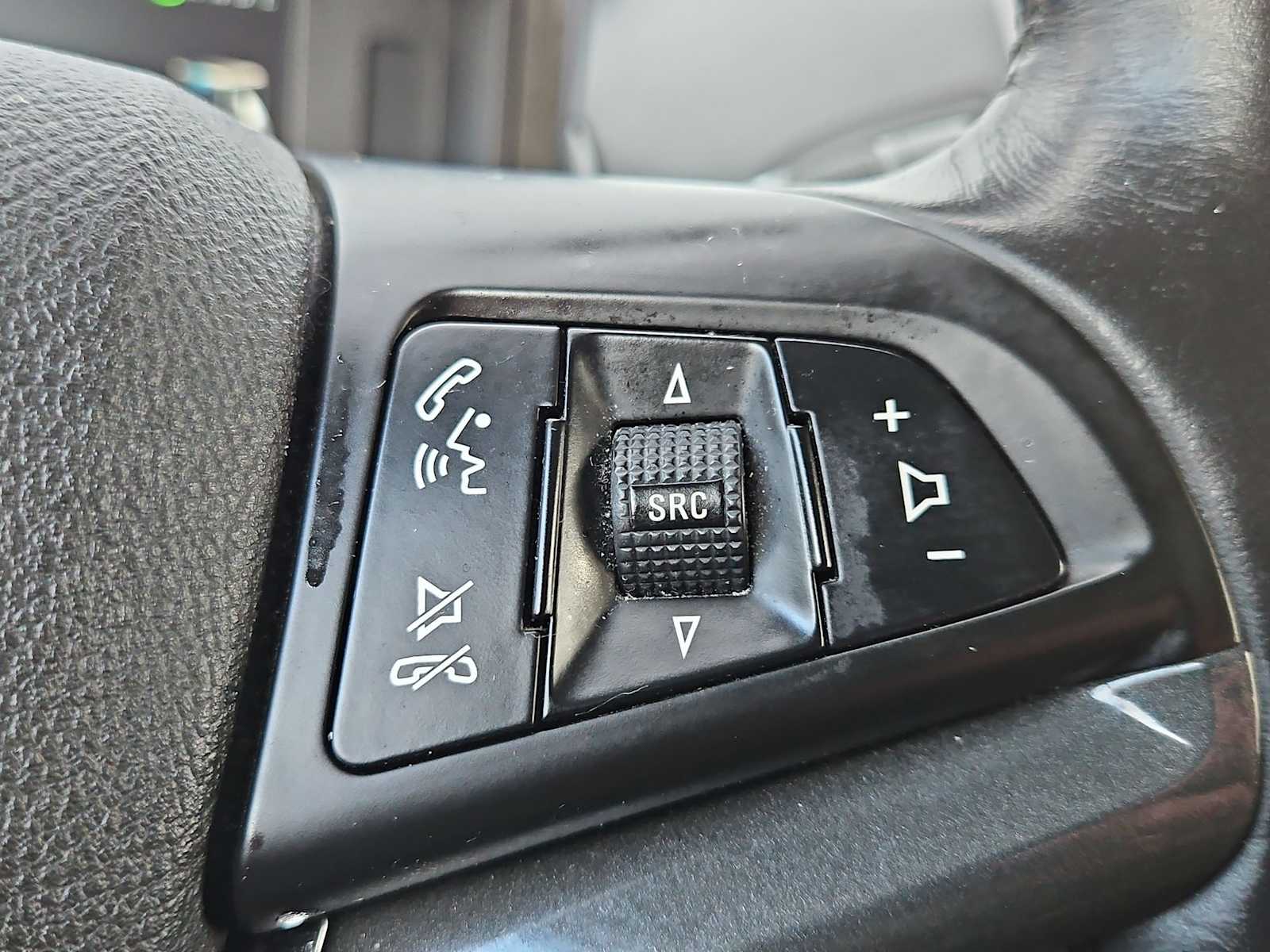 Thumbnail: 2011 Chevrolet Volt - 32