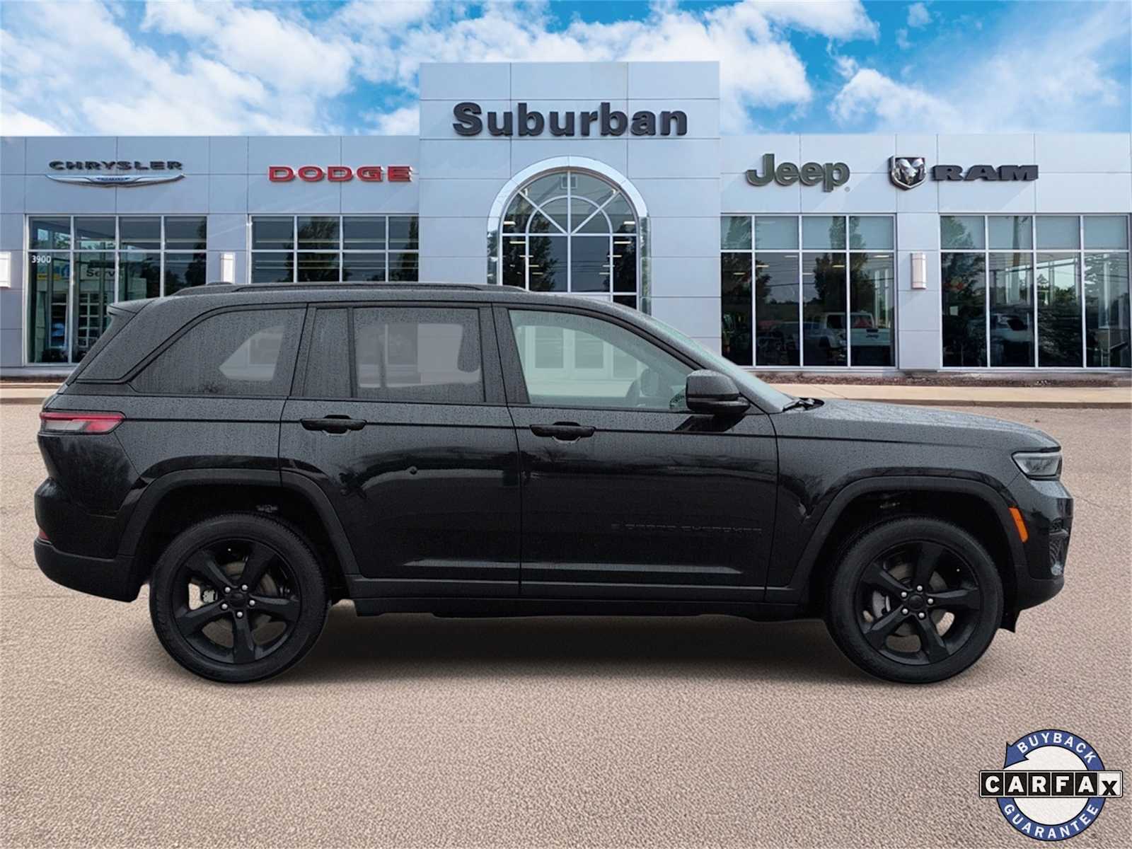 Thumbnail: 2024 Jeep Grand Cherokee - 9