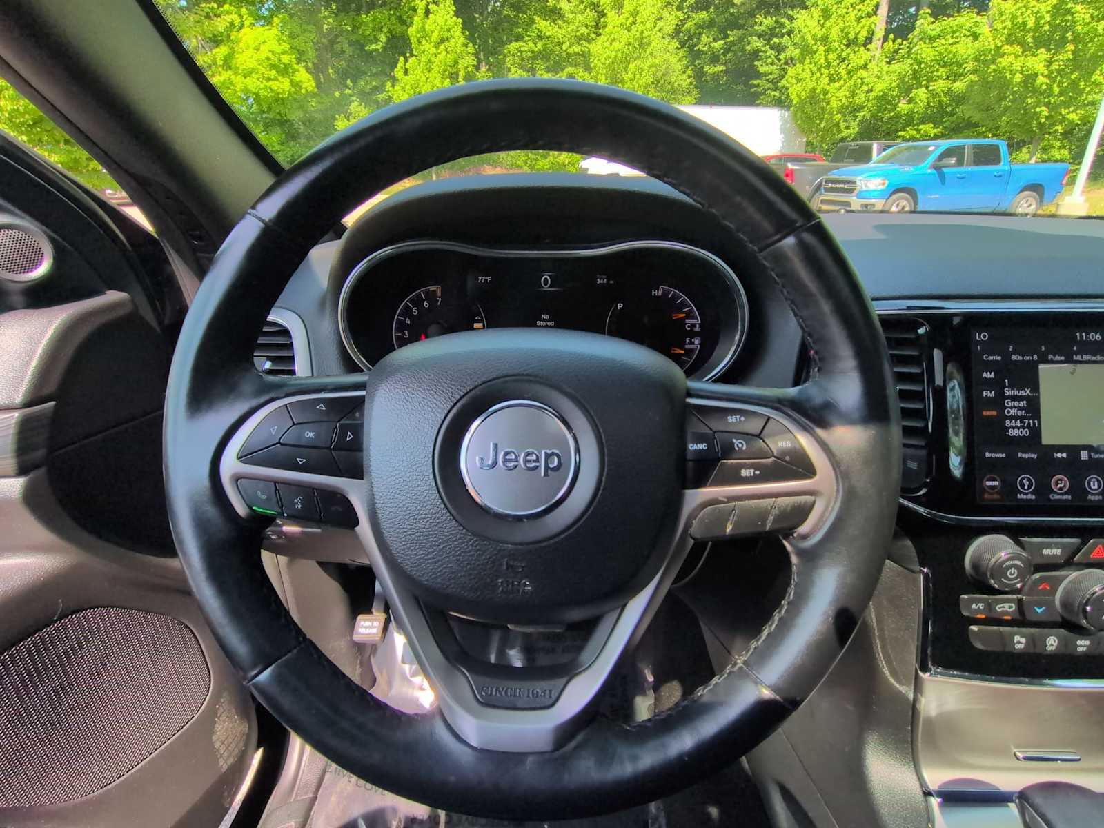 Thumbnail: 2019 Jeep Grand Cherokee - 25
