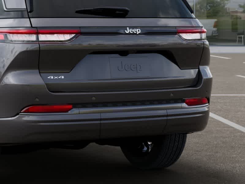 Thumbnail: 2026 Jeep Grand Cherokee - 13