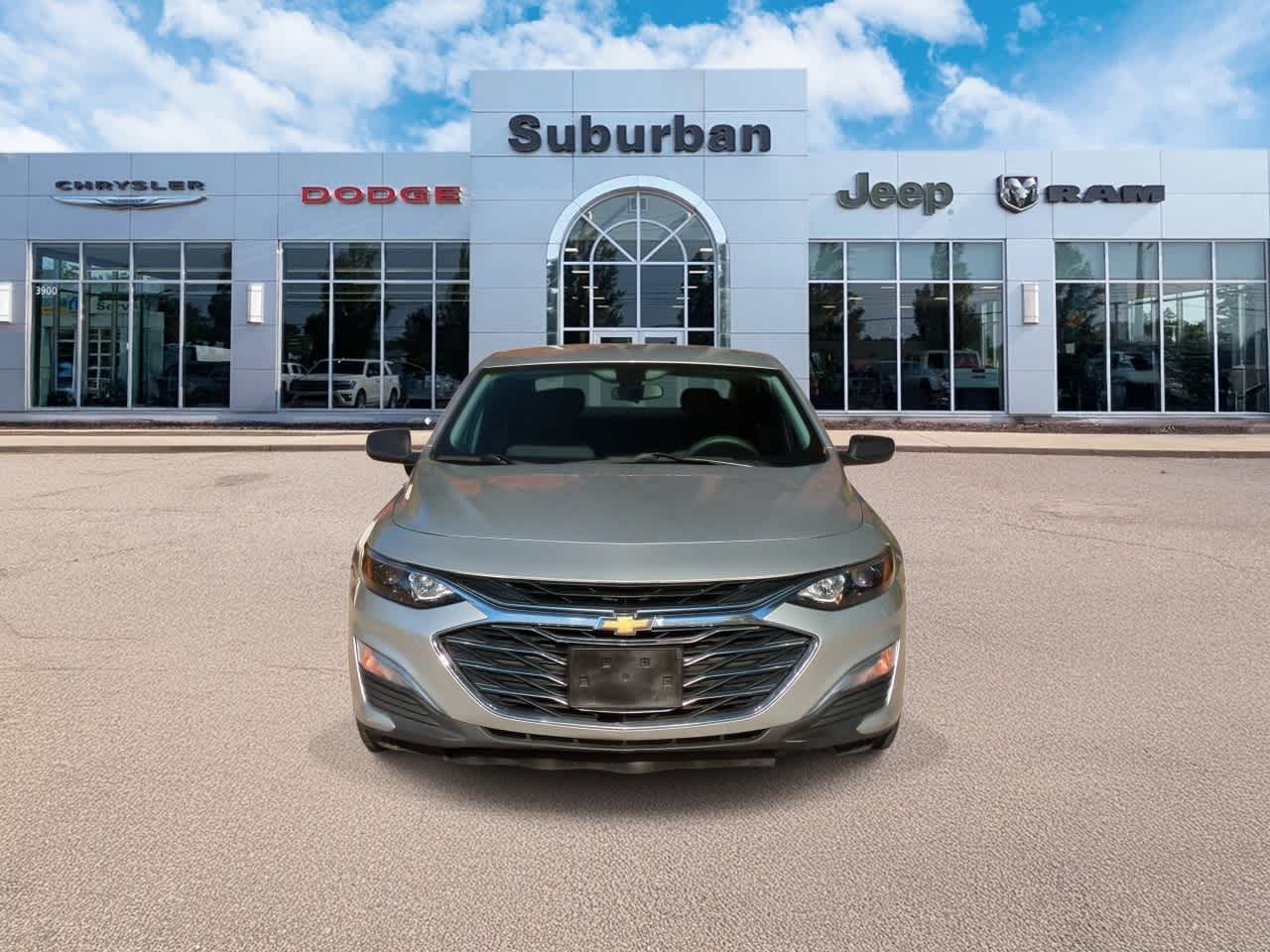 Thumbnail: 2020 Chevrolet Malibu - 3