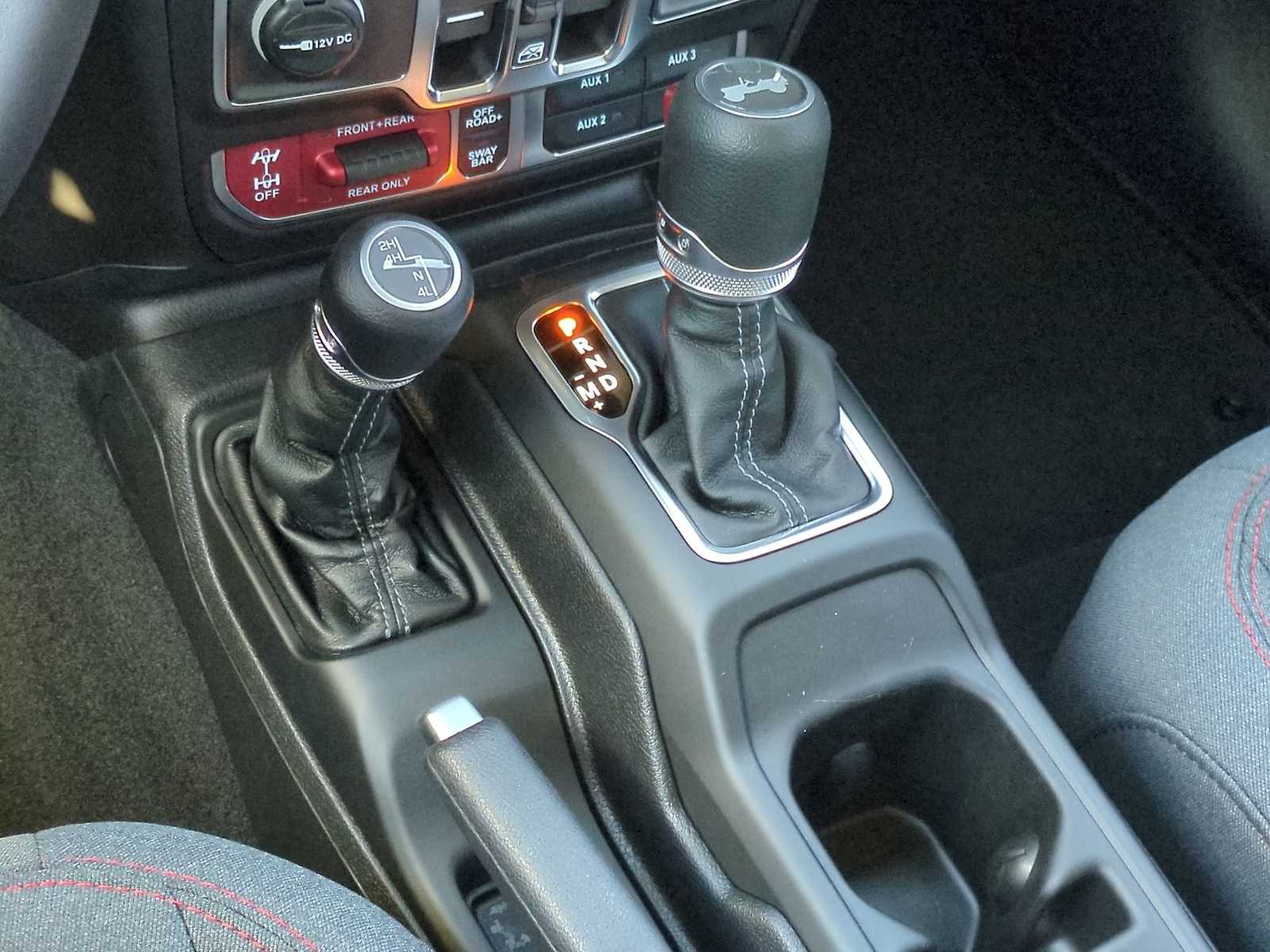 Thumbnail: 2026 Jeep Wrangler - 32