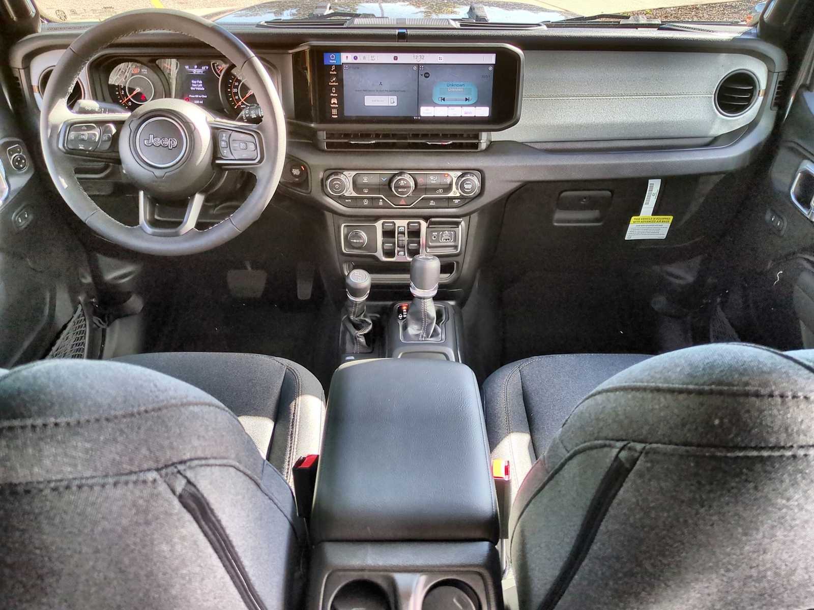 Thumbnail: 2025 Jeep Wrangler - 15