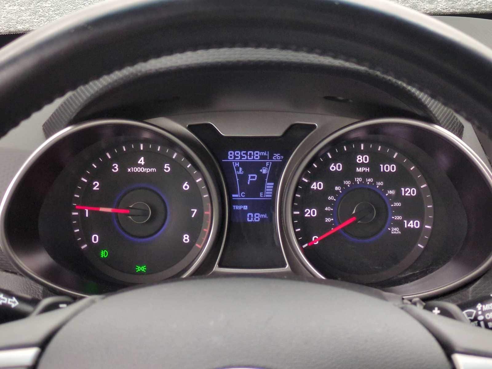 Thumbnail: 2017 Hyundai Veloster - 35