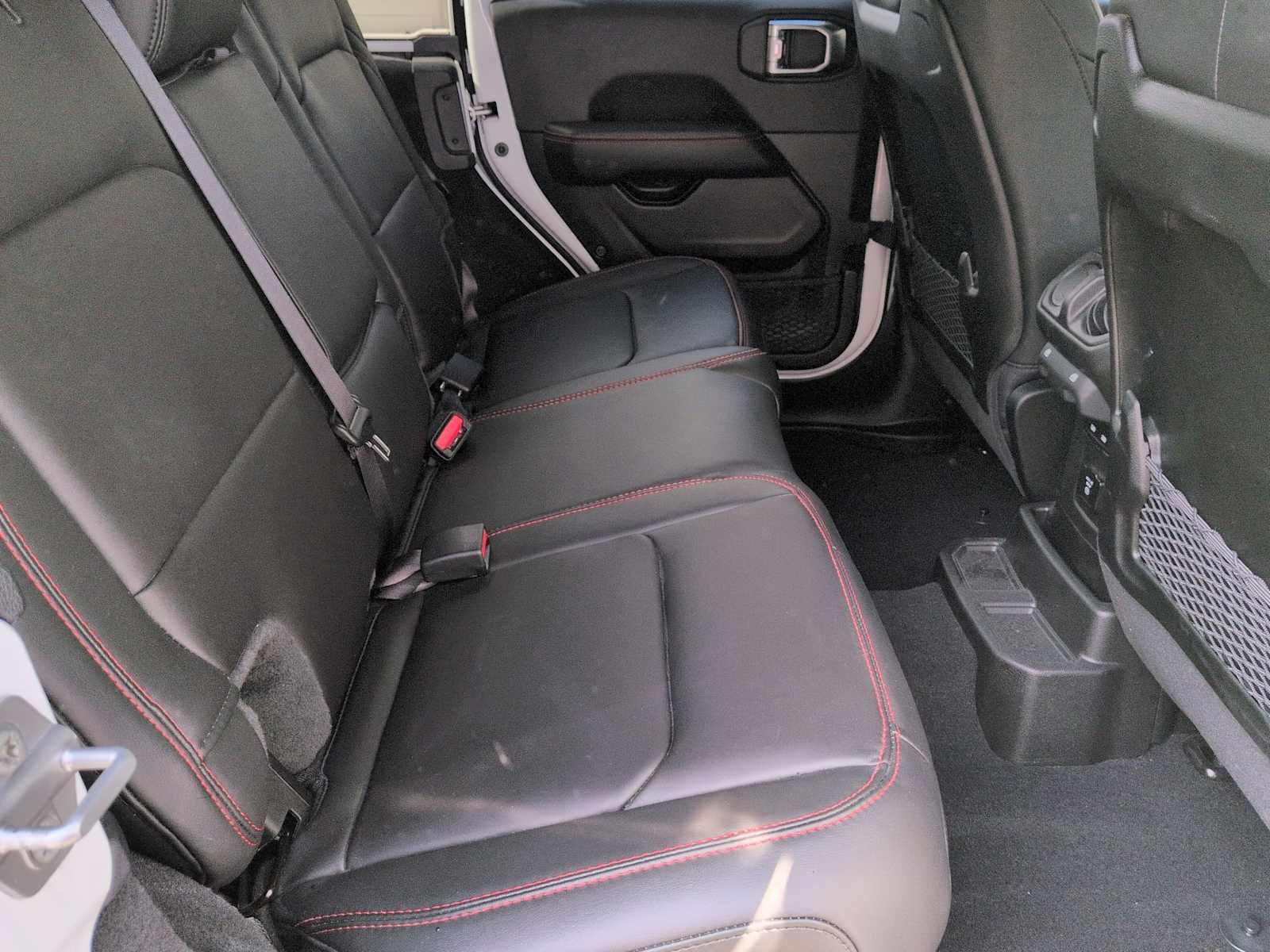 Thumbnail: 2025 Jeep Wrangler - 21