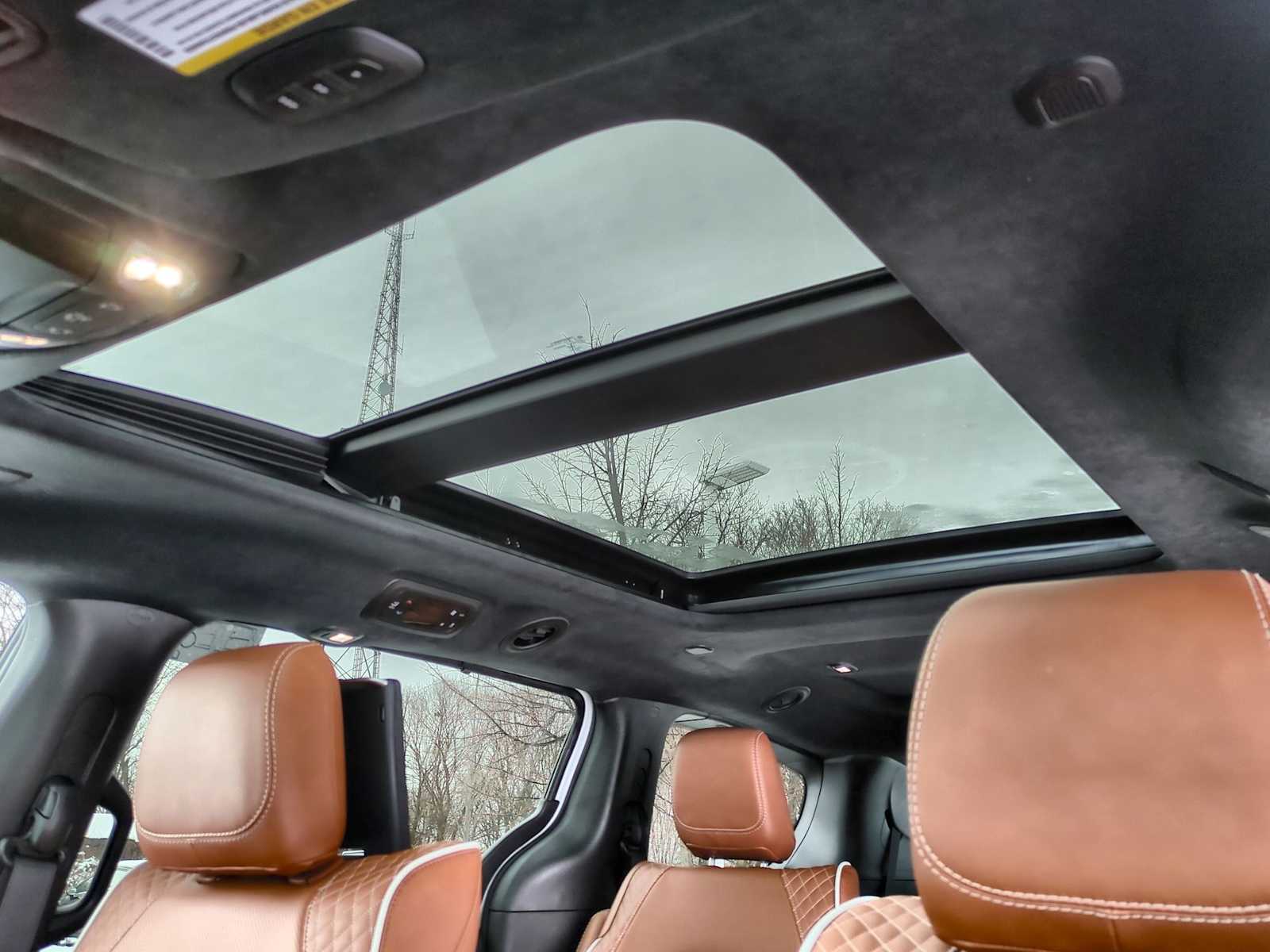 Thumbnail: 2026 Chrysler Pacifica - 19