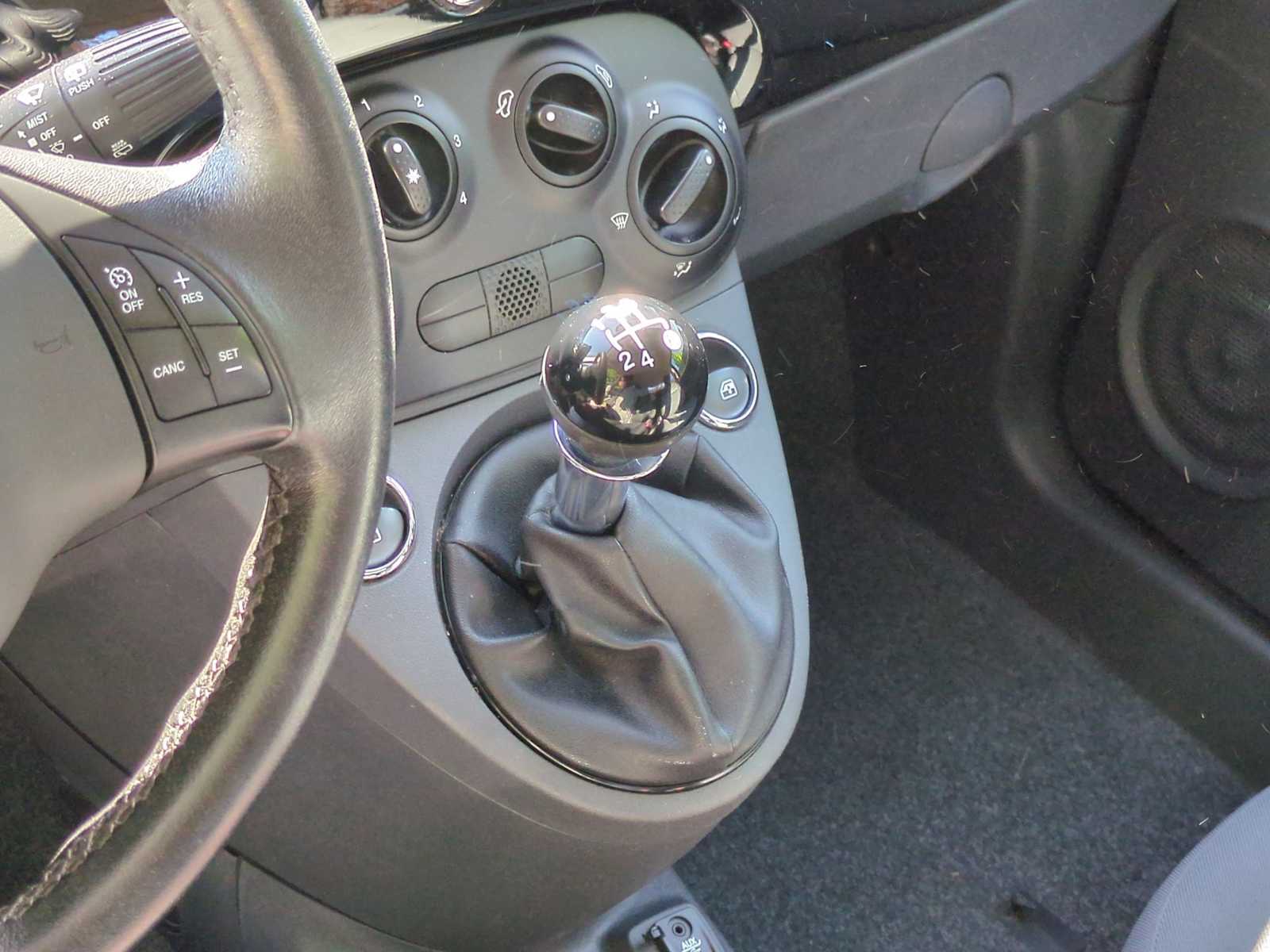 Thumbnail: 2015 Fiat 500 - 30