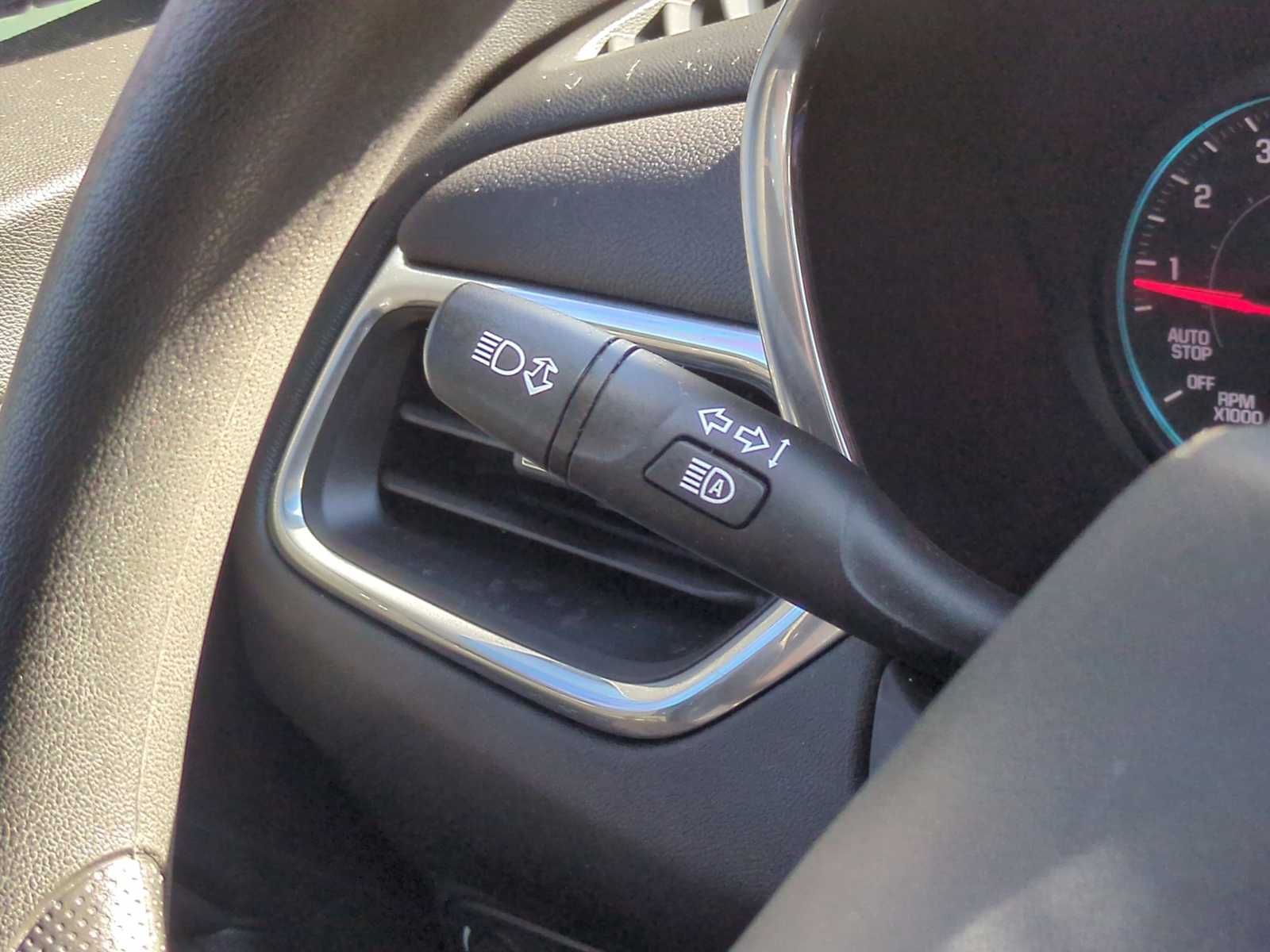 Thumbnail: 2020 Chevrolet Equinox - 26