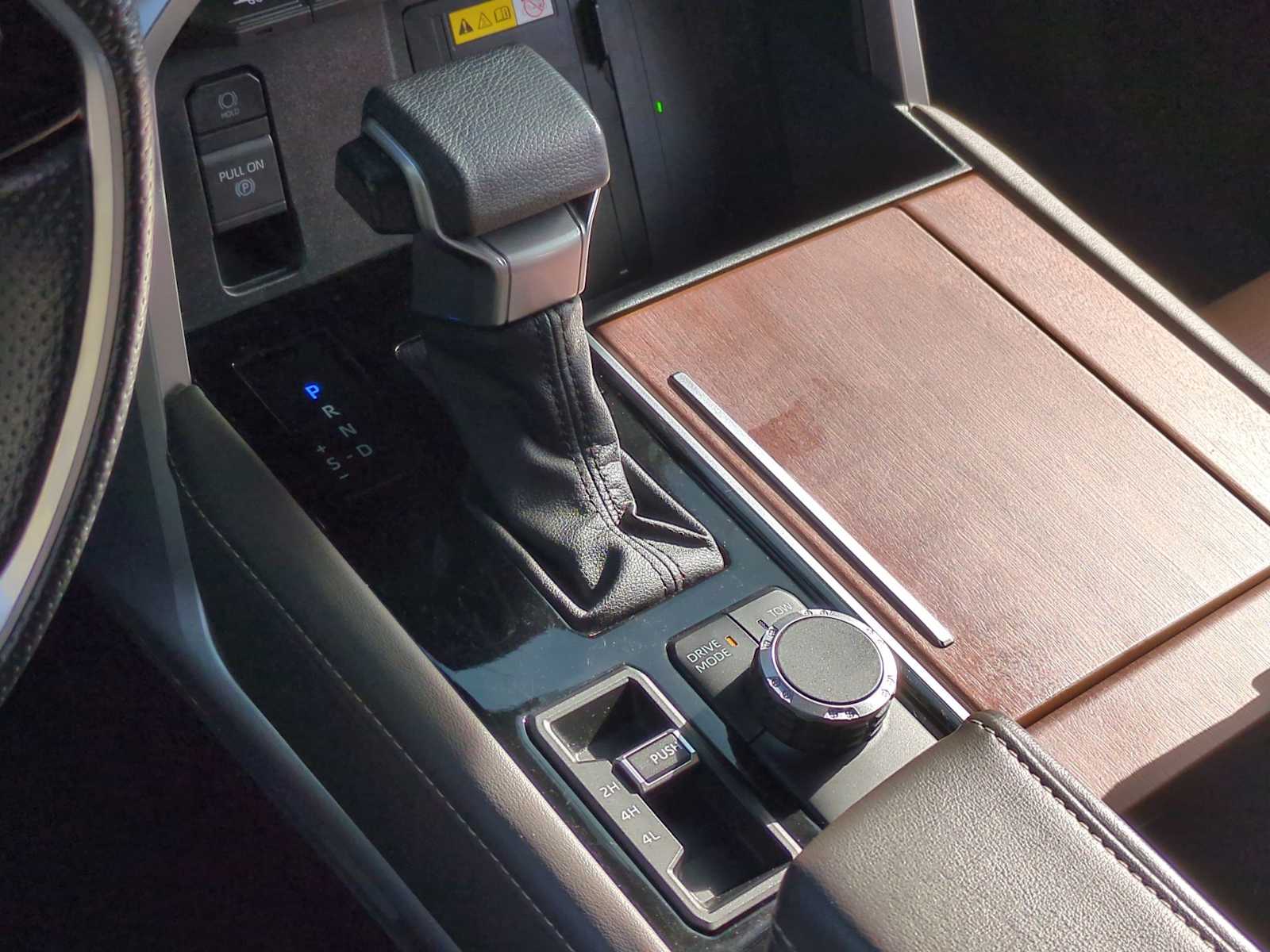 Thumbnail: 2022 Toyota Tundra - 33