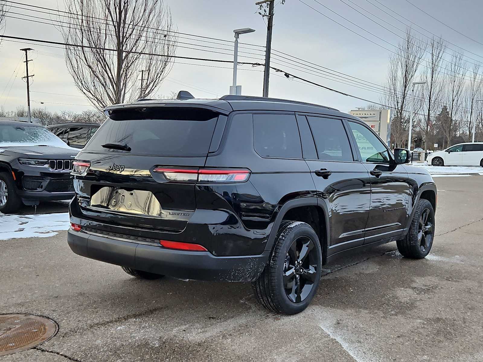 Thumbnail: 2025 Jeep Grand Cherokee L - 14