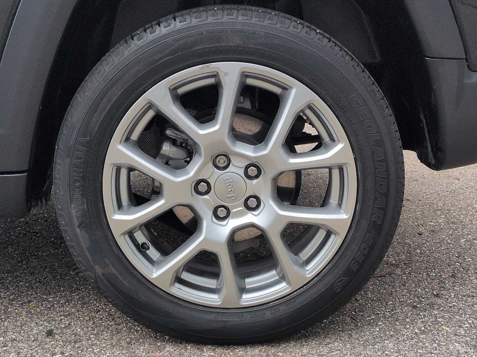 Thumbnail: 2022 Jeep Compass - 14