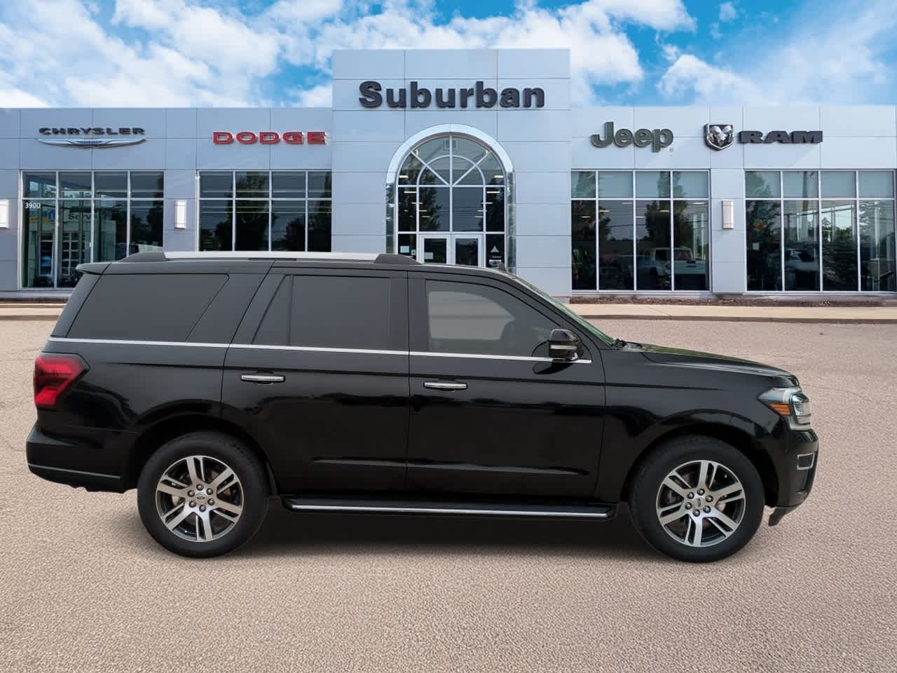 Thumbnail: 2022 Ford Expedition - 9