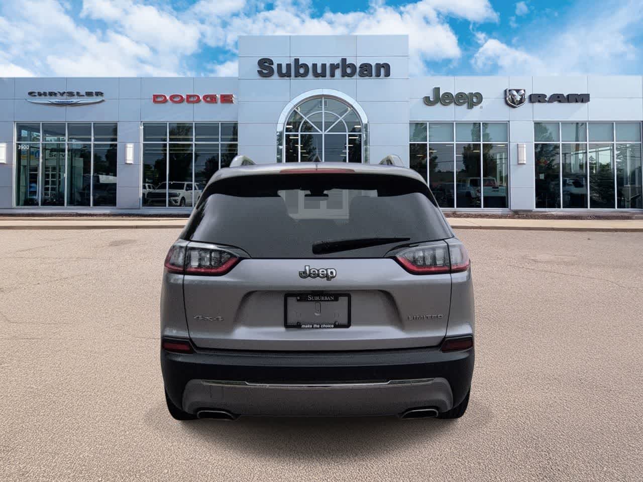 Thumbnail: 2020 Jeep Cherokee - 7