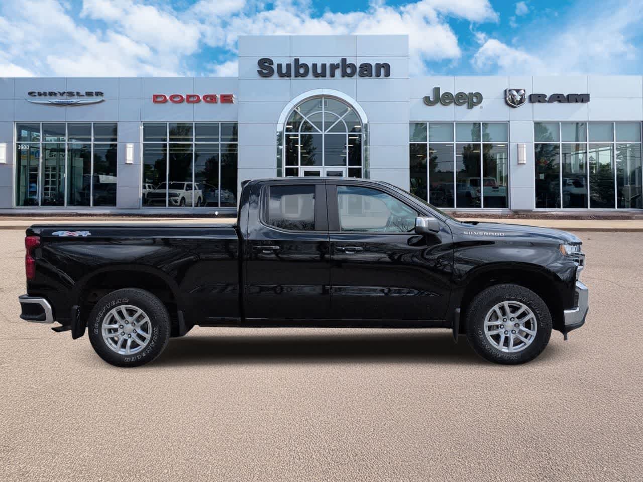 Thumbnail: 2020 Chevrolet Silverado 1500 - 9