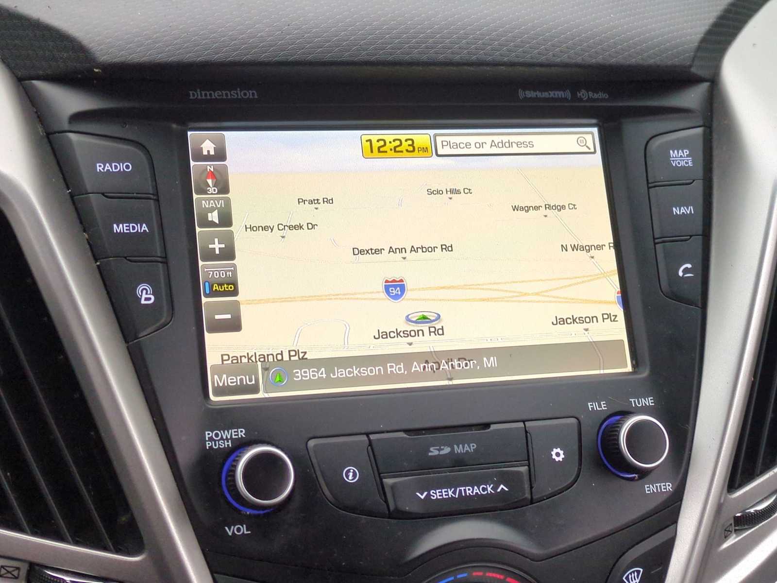 Thumbnail: 2017 Hyundai Veloster - 30