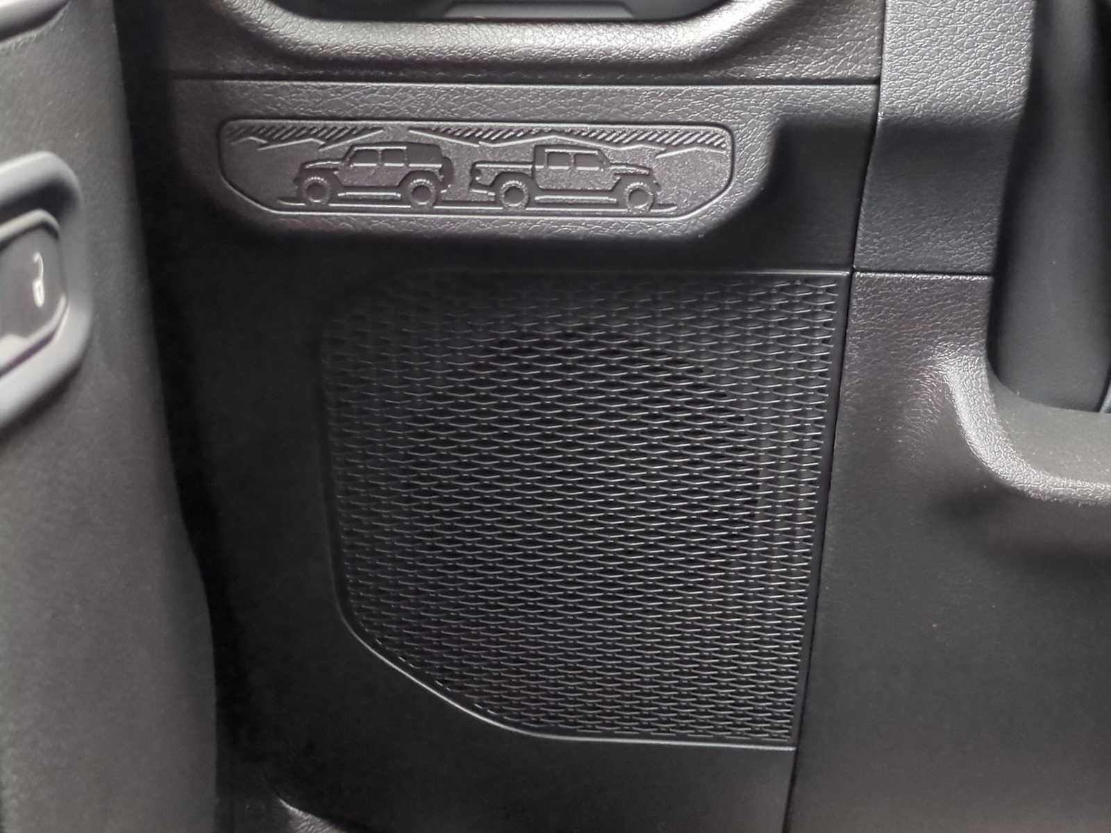 Thumbnail: 2025 Jeep Gladiator - 30