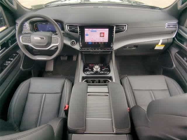 Thumbnail: 2025 Jeep Wagoneer - 15