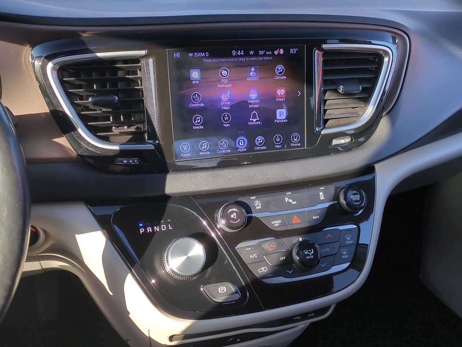 Thumbnail: 2017 Chrysler Pacifica - 27