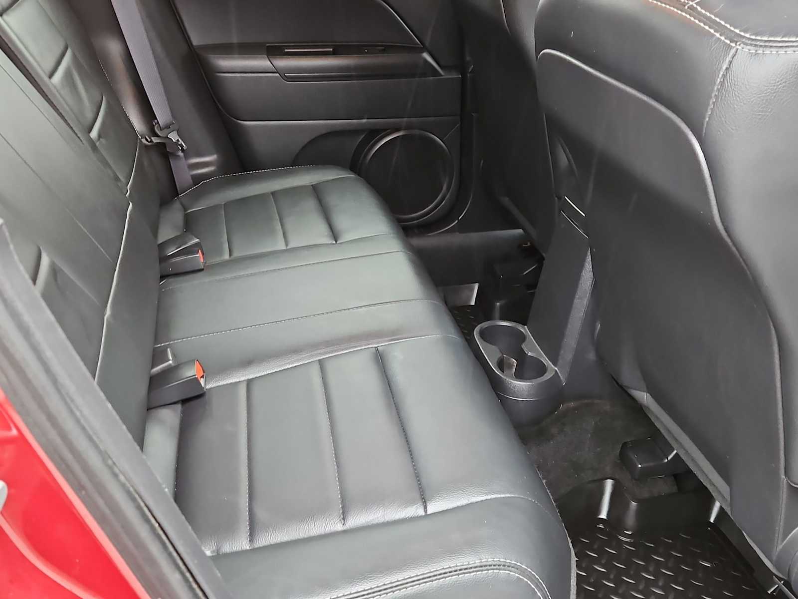 Thumbnail: 2017 Jeep Patriot - 19