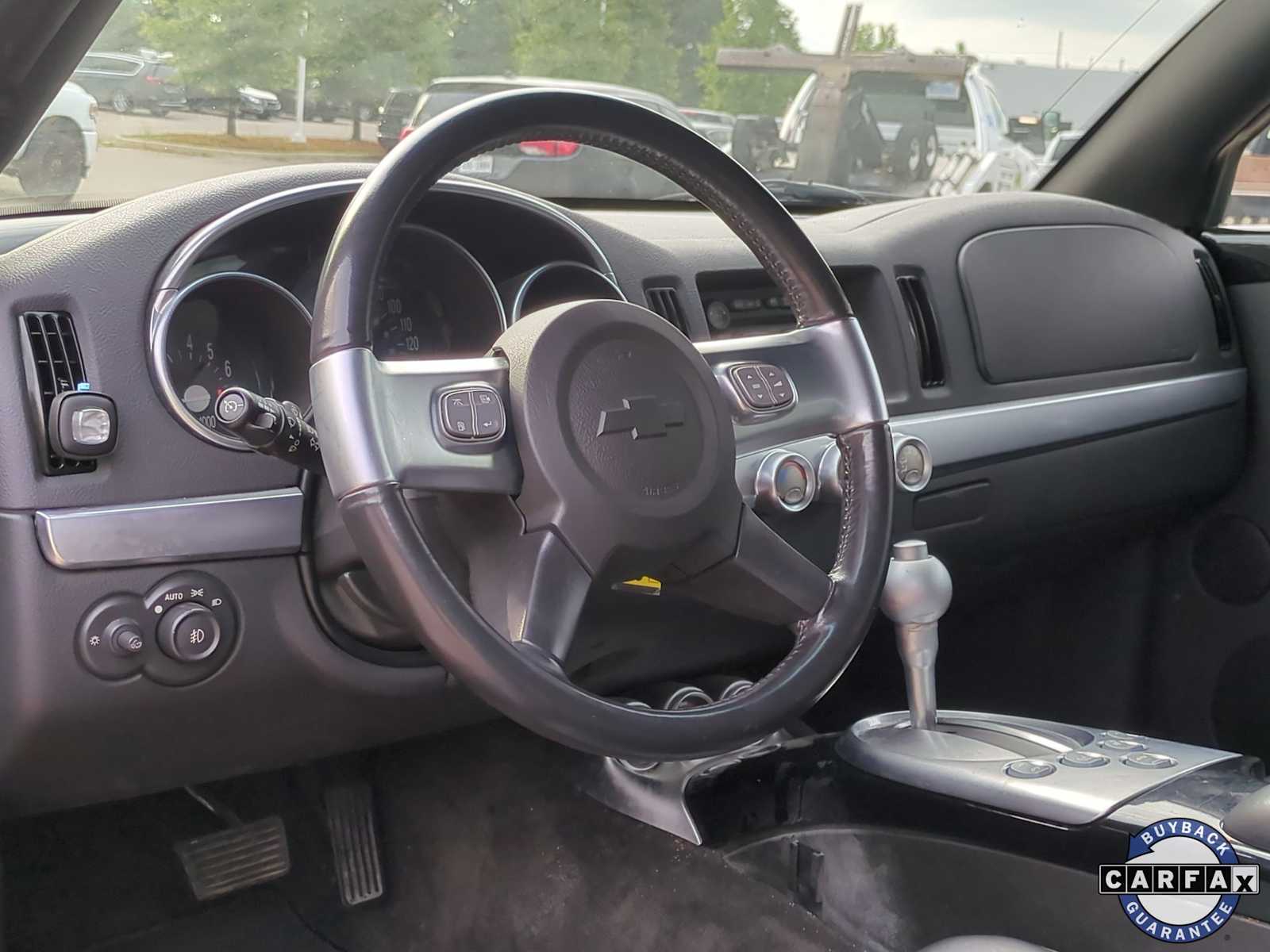 Thumbnail: 2005 Chevrolet SSR - 10