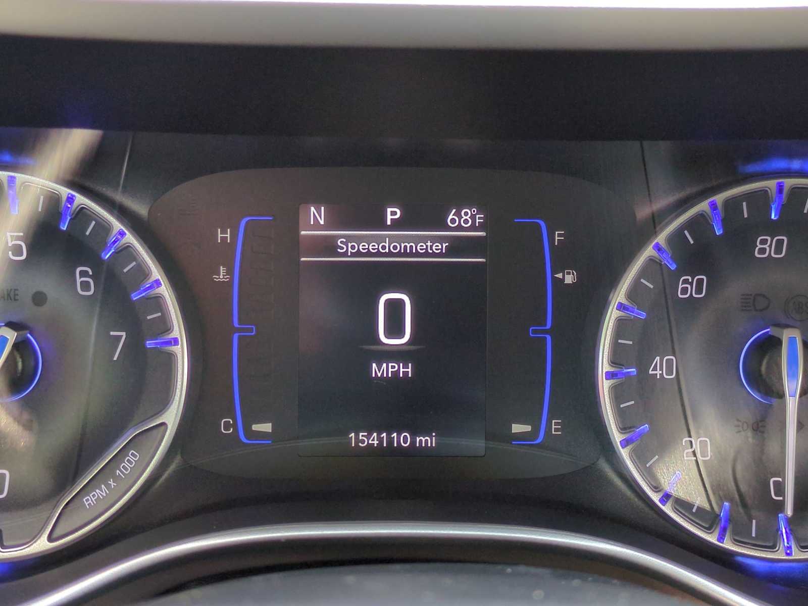 Thumbnail: 2019 Chrysler Pacifica - 34