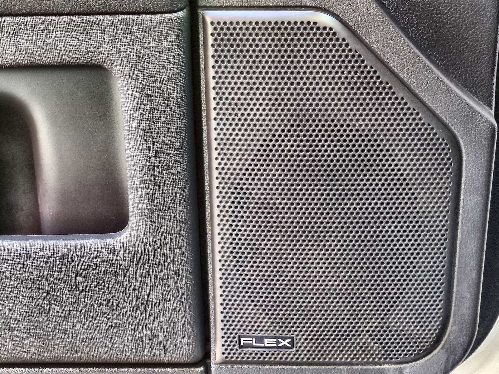 Thumbnail: 2015 Ford Flex - 29
