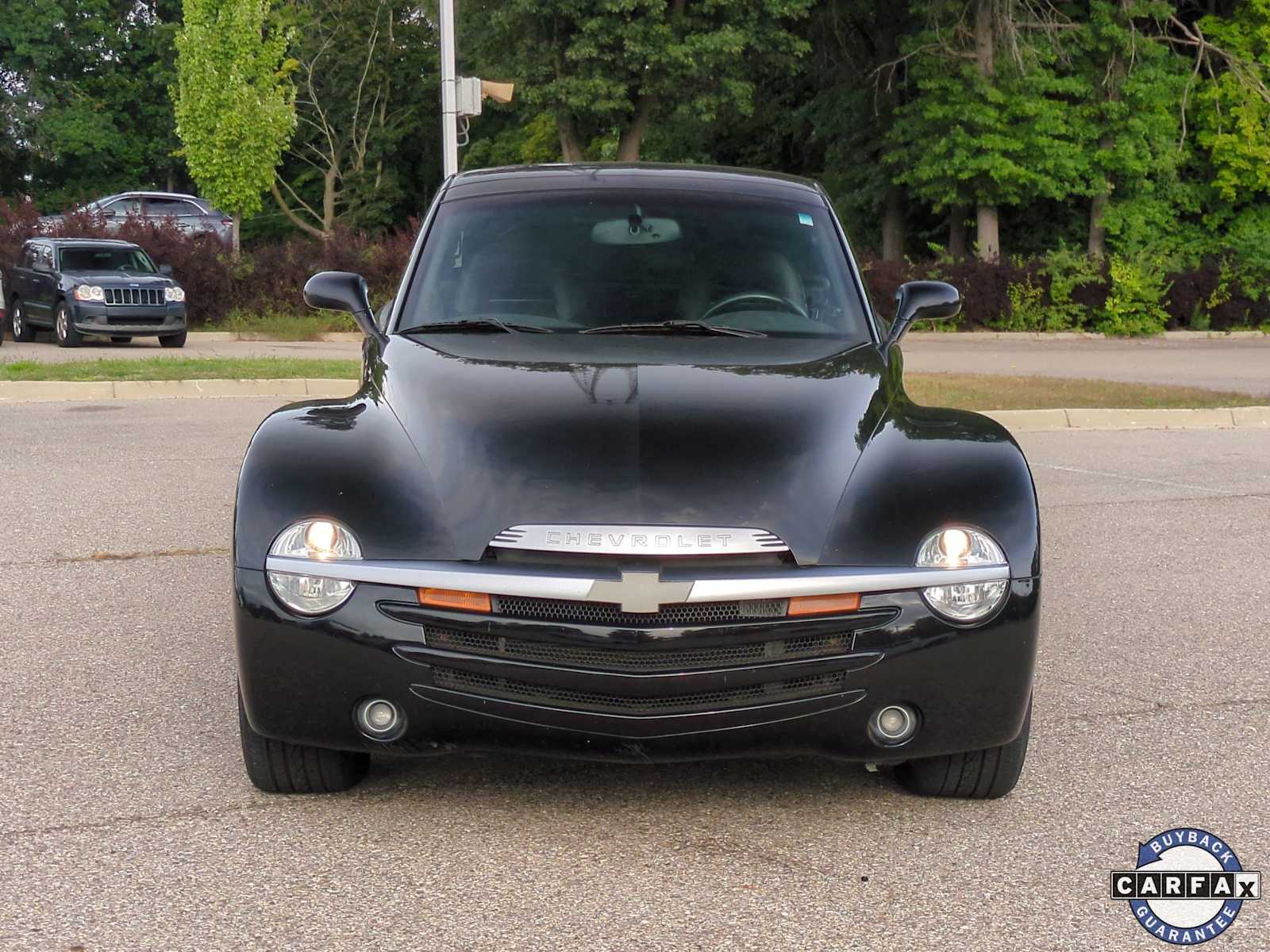 Thumbnail: 2005 Chevrolet SSR - 3