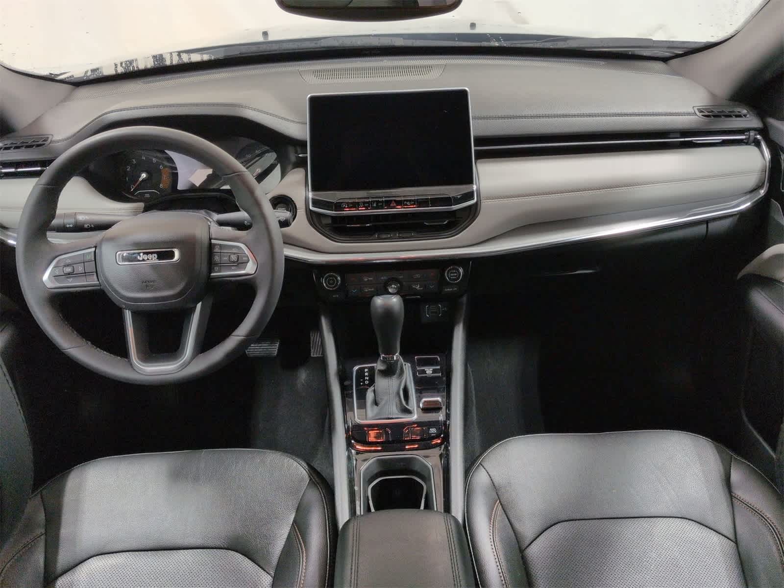 Thumbnail: 2023 Jeep Compass - 16