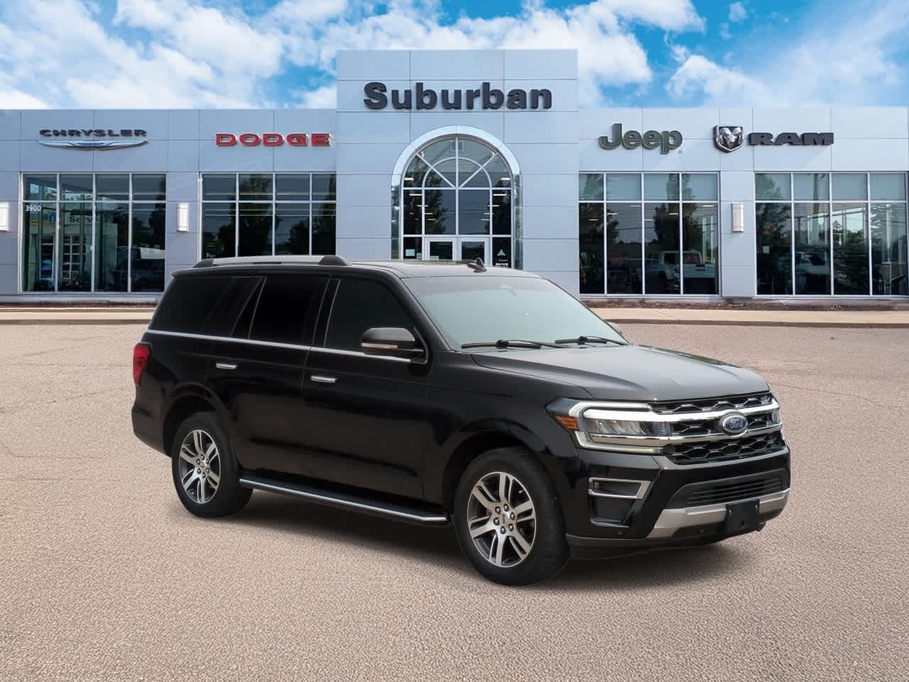 2022 Ford Expedition Limited photo 2