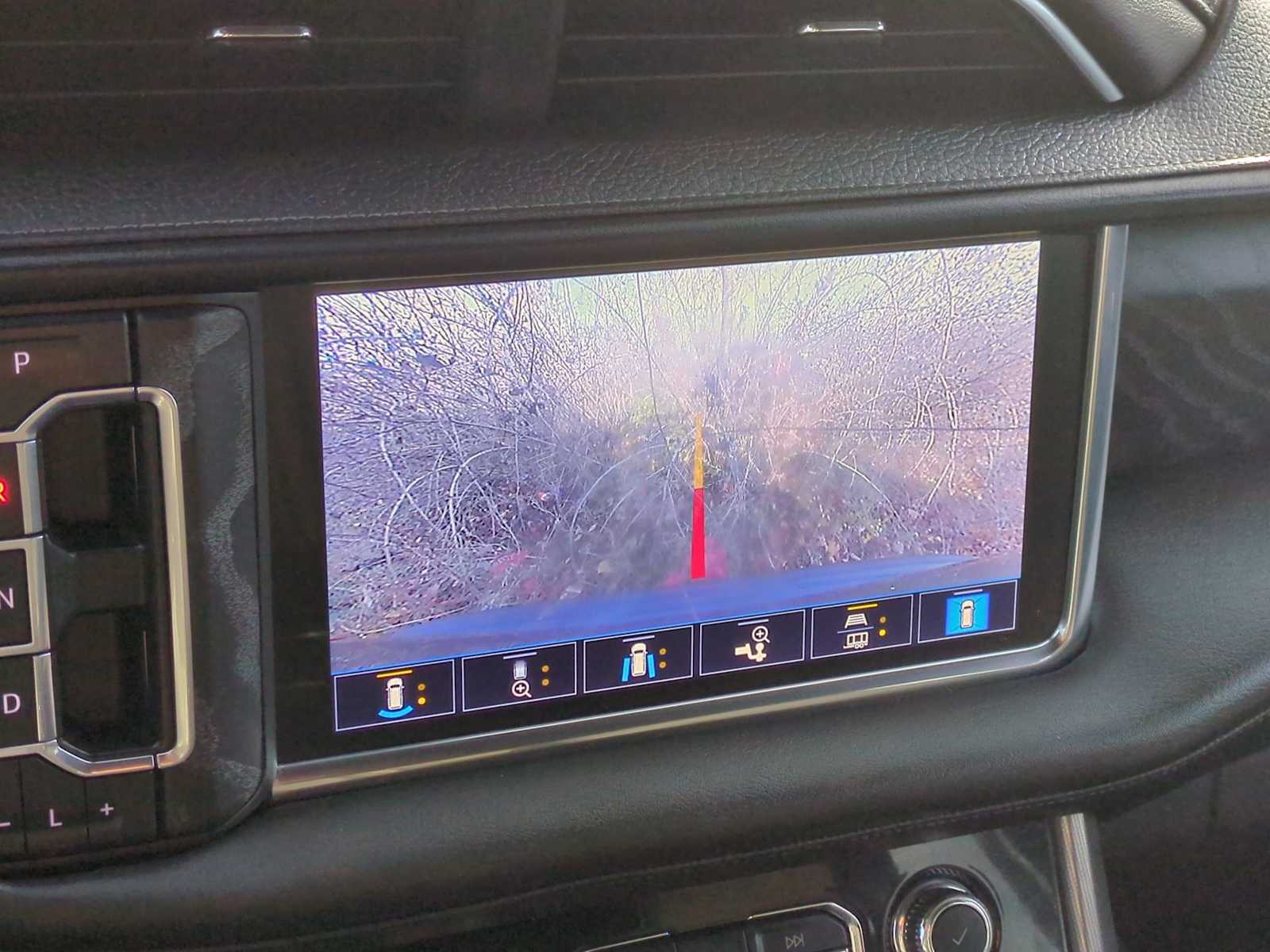 Thumbnail: 2021 GMC Yukon - 29